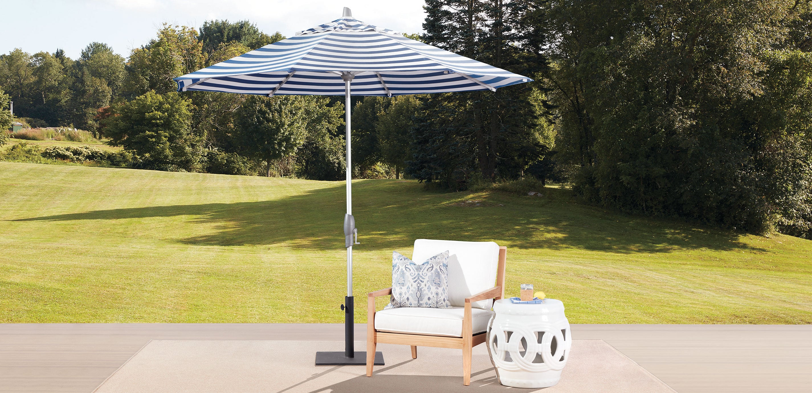 9' Auto-Tilt Umbrella_5