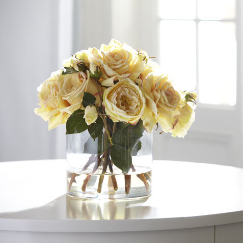 Mixed Roses in Glass Product Tile Hover Image 446379