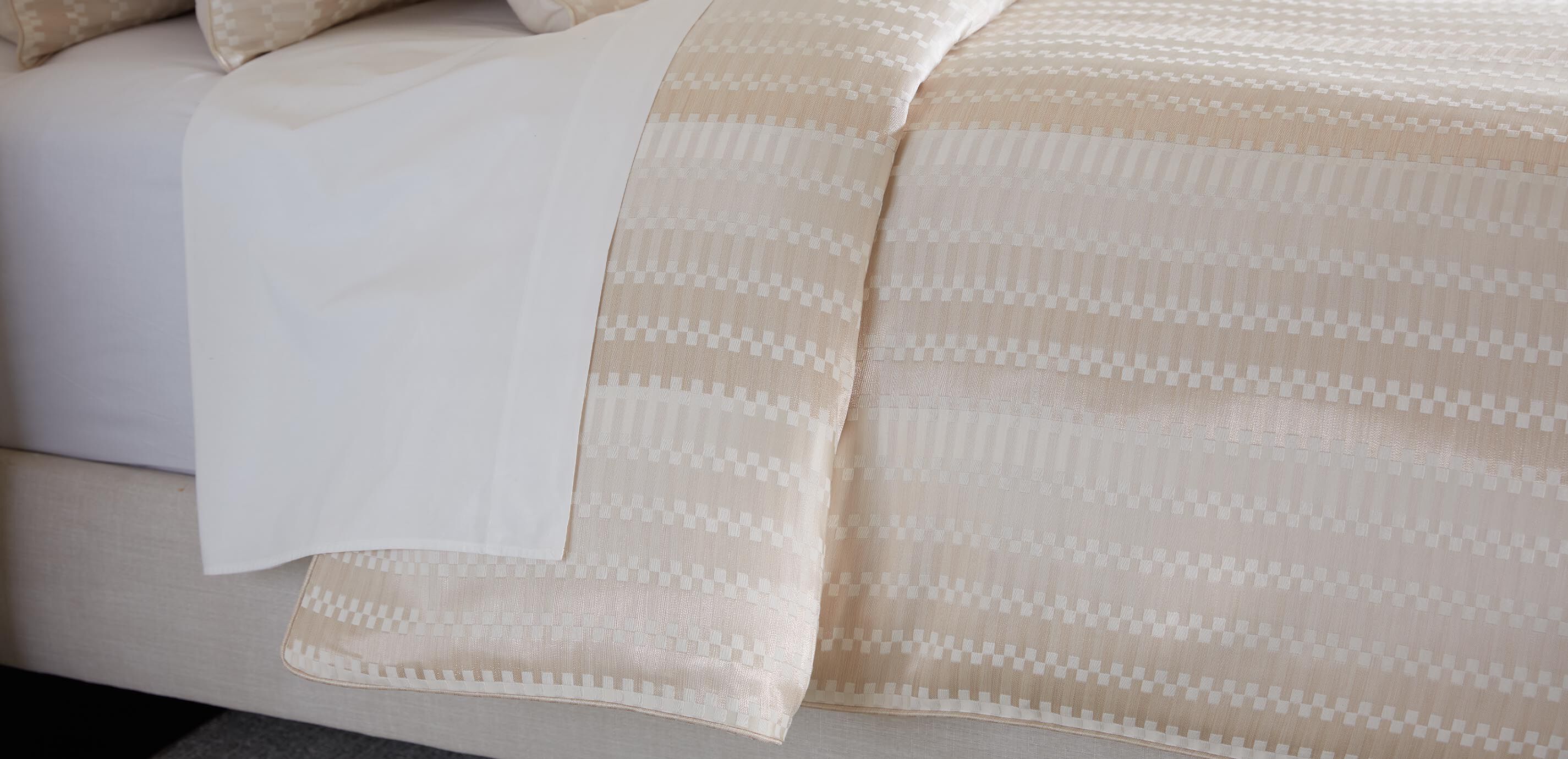 Checkerboard Jacquard Duvet Cover Set_3