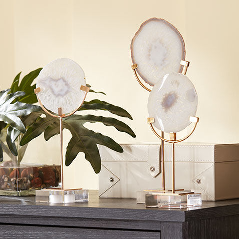 Smoky Agate on Stand Product Tile Hover Image 431854