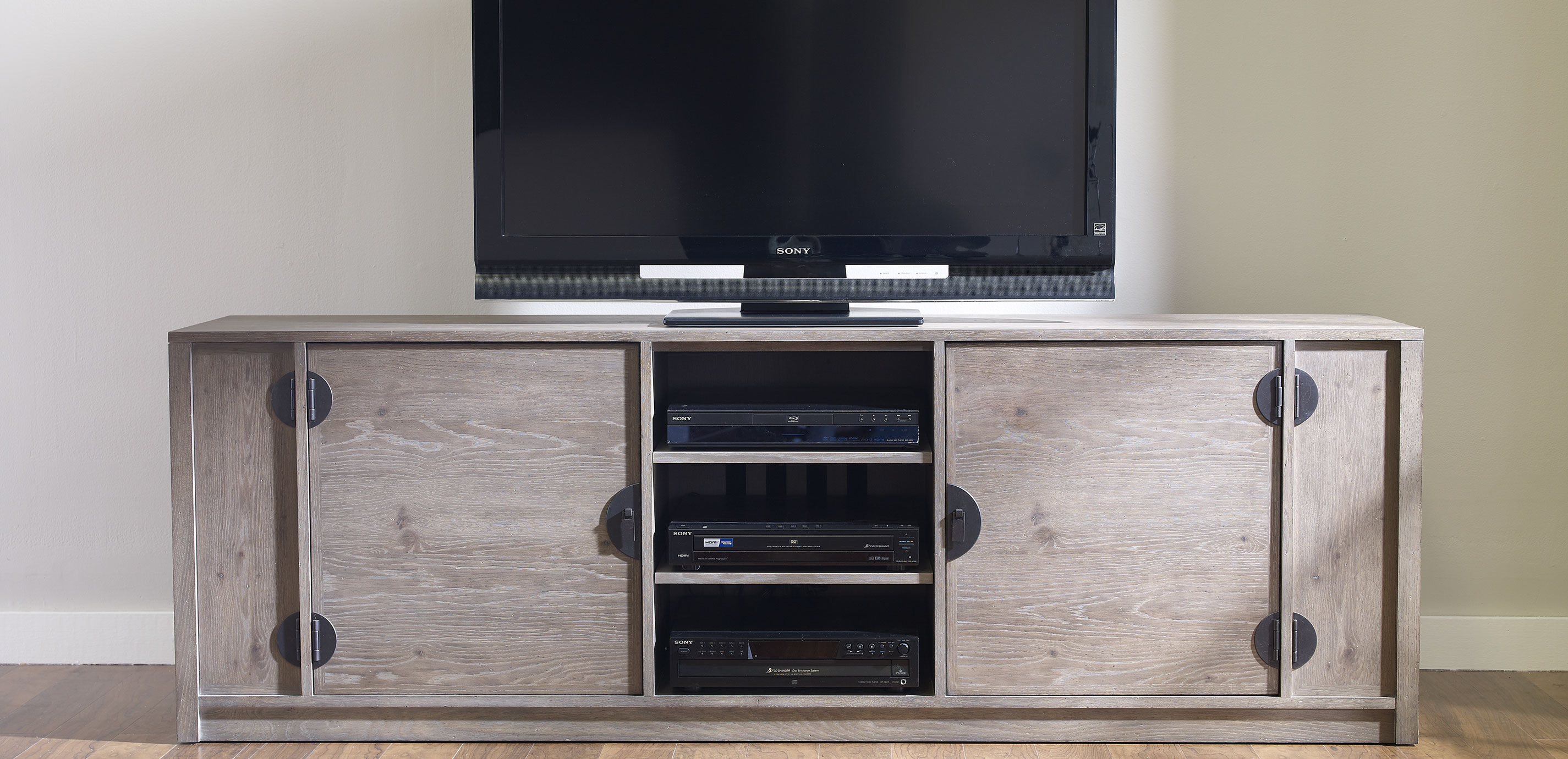 Parry Large Media Media Ethan Allen