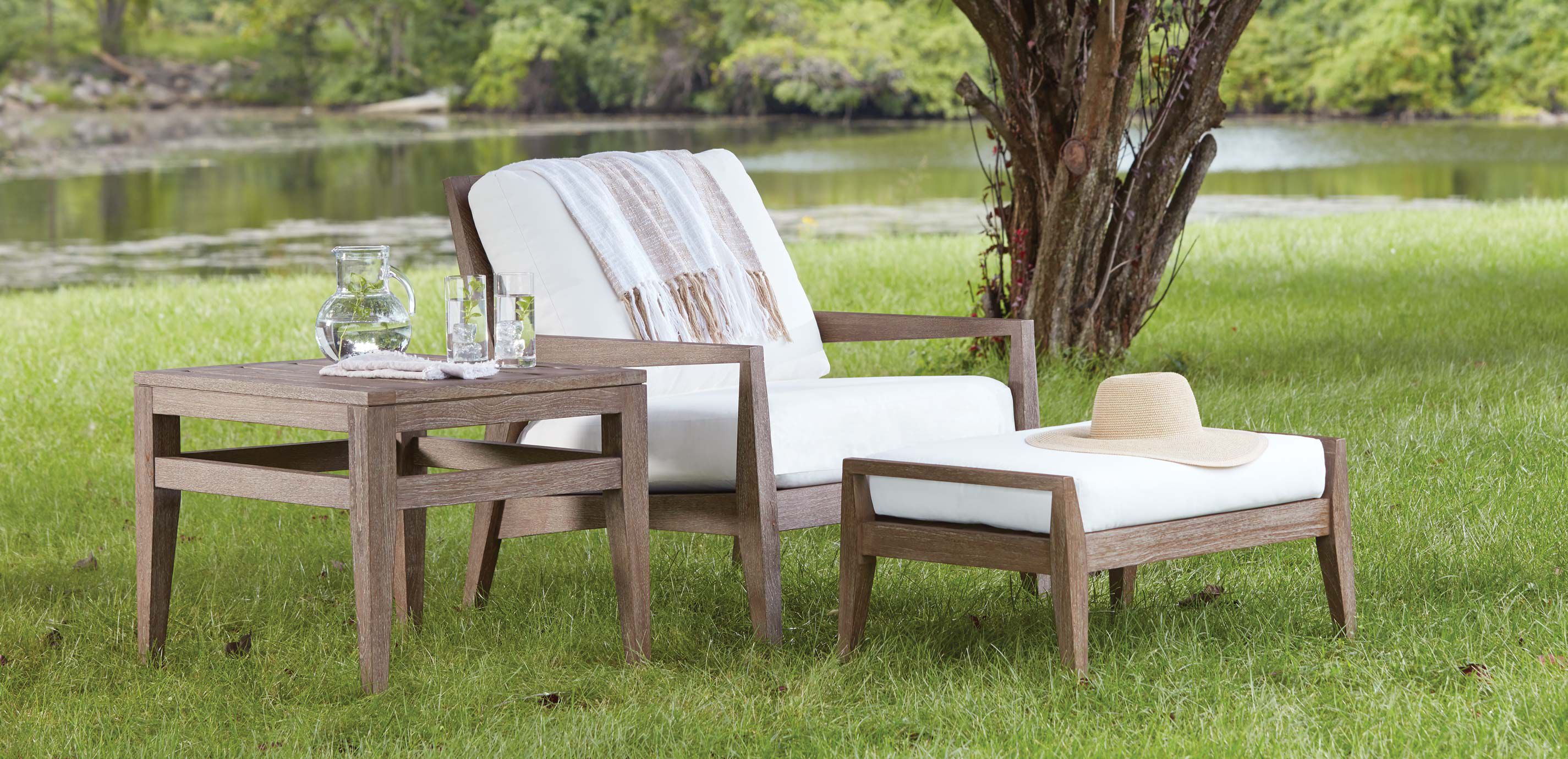 Teak lounge best sale chair outdoor