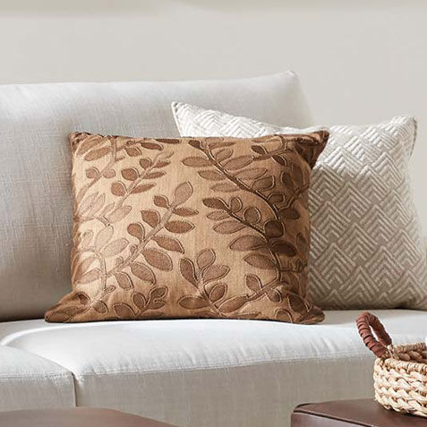 Shop Pillows Throws Clearance D cor Ethan Allen Ethan Allen