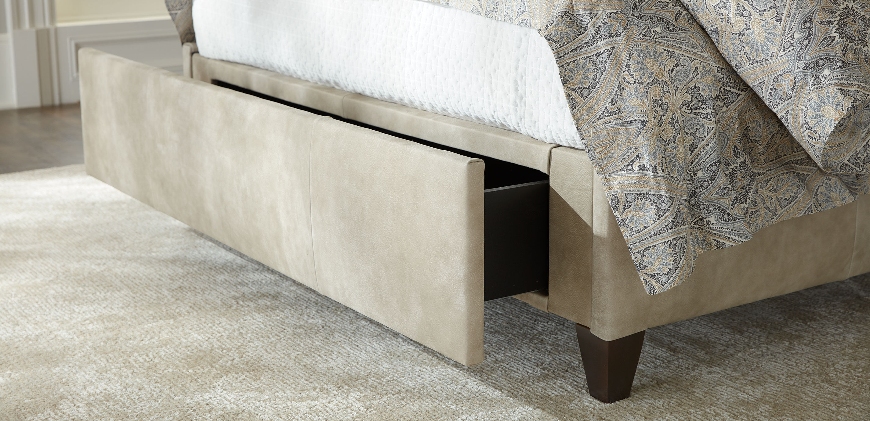 Elsen Custom Leather Storage Bed_1