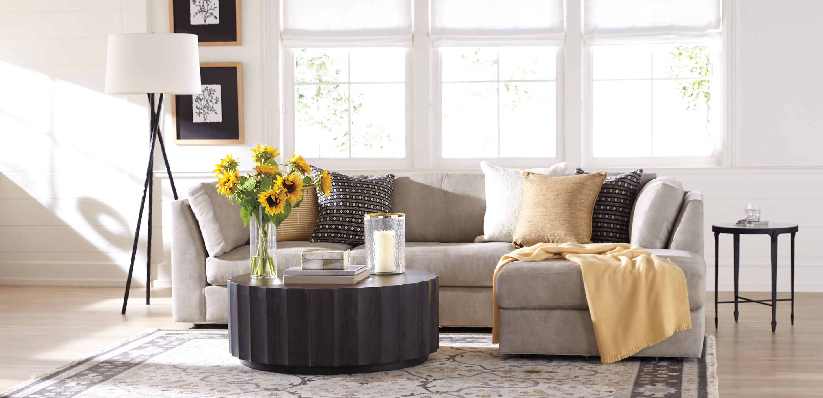 Daydreamer Leather Four-Piece Modular Sectional_8