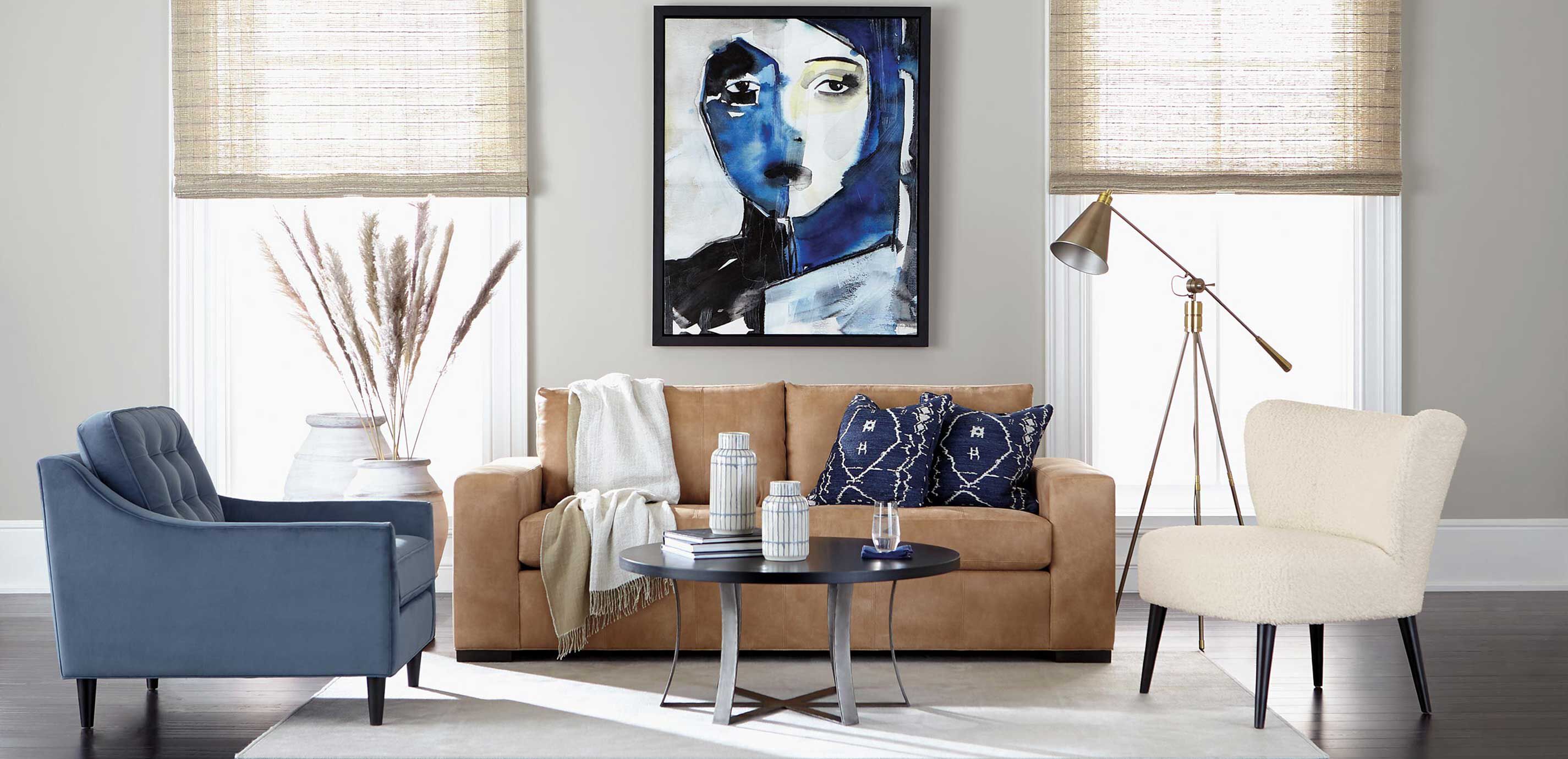 Small Beryl Floor Urn_1