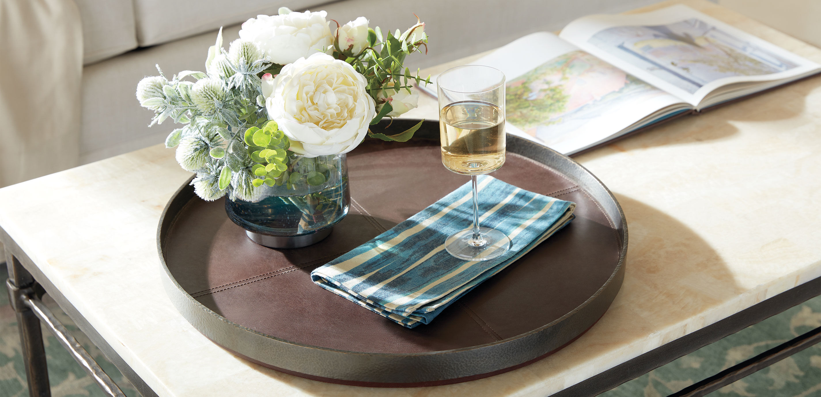 Rose Thistle Mix in Glass Vase_8