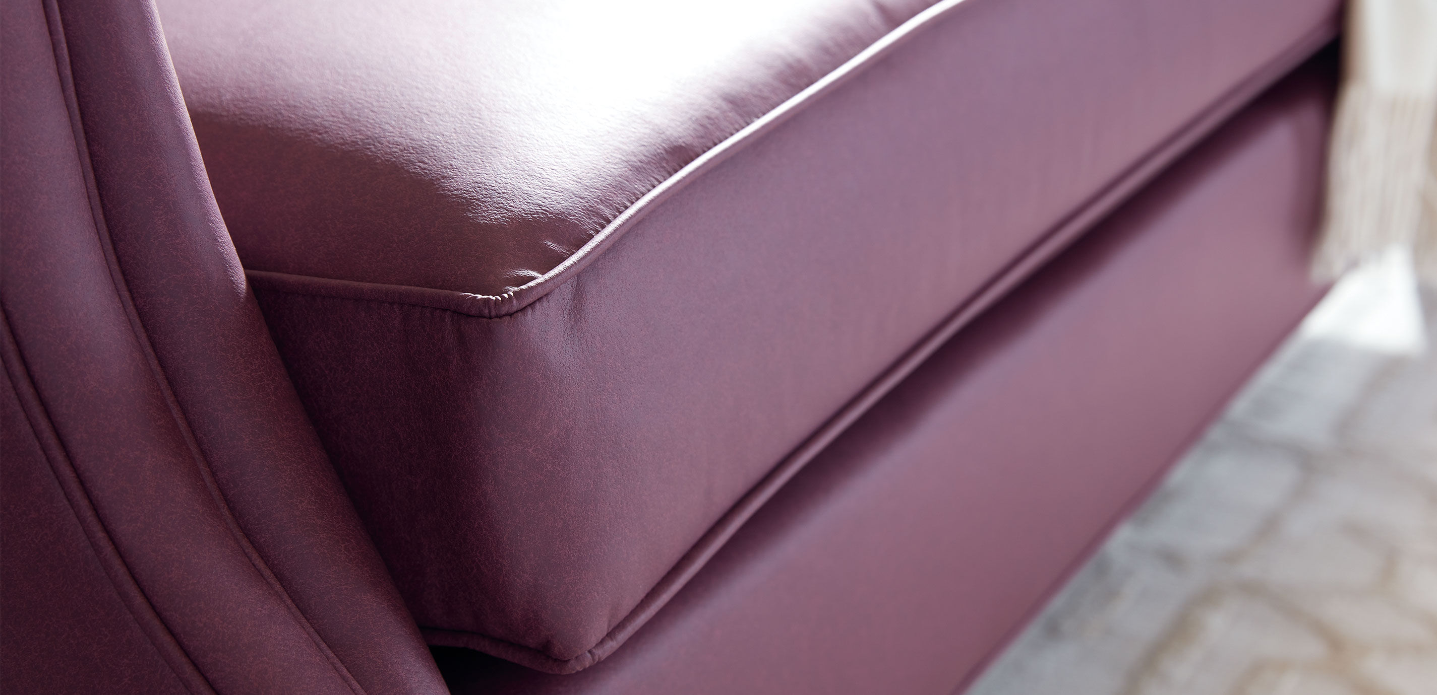 Hutton Camelback Sofa_4