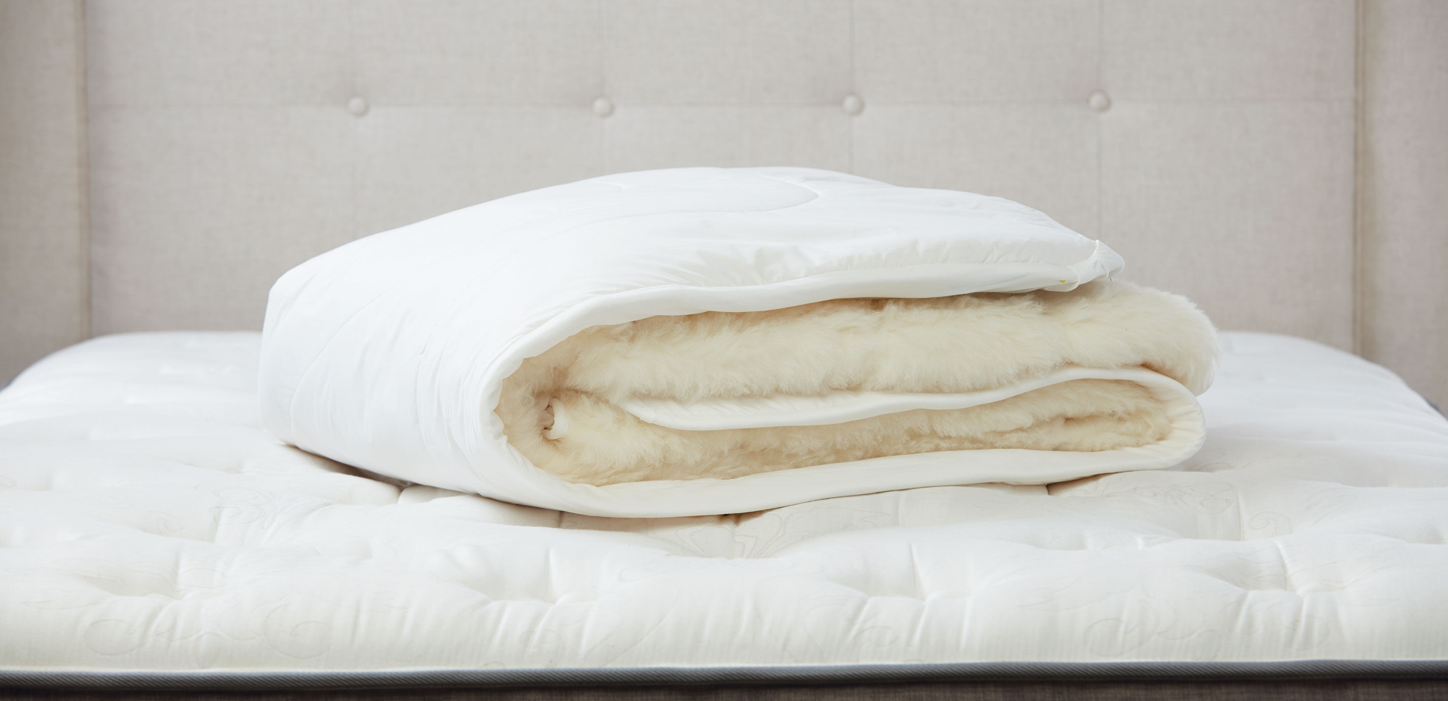 Wool fleece mattress hot sale pad