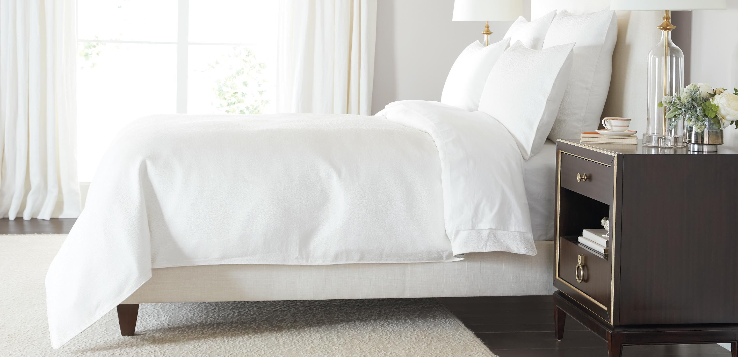 Leopard Jacquard Duvet Cover and Shams Set_1