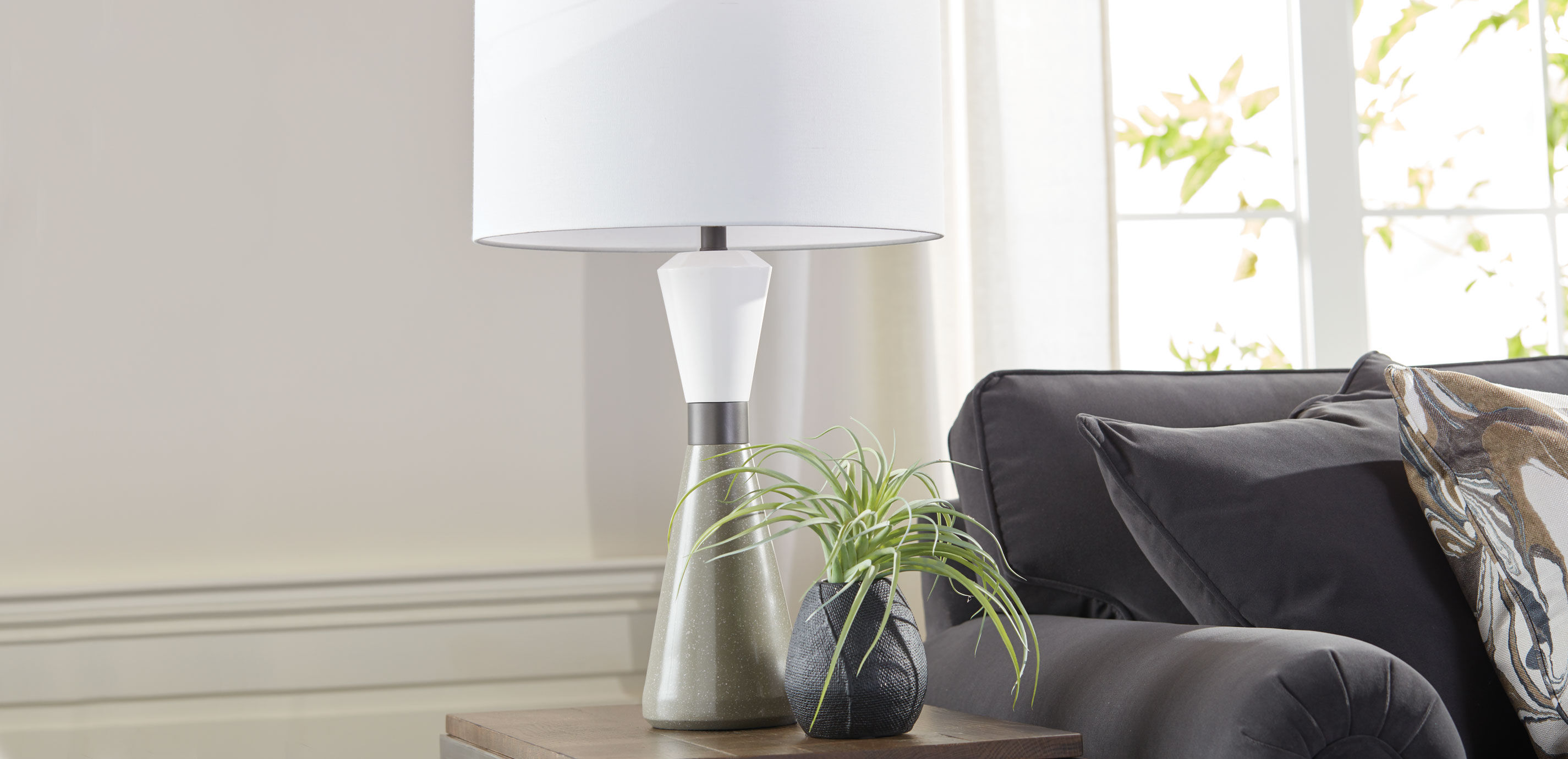 Lamonta Table Lamp_9