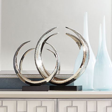 Horseshoe Sculpture Product Tile Hover Image 437354