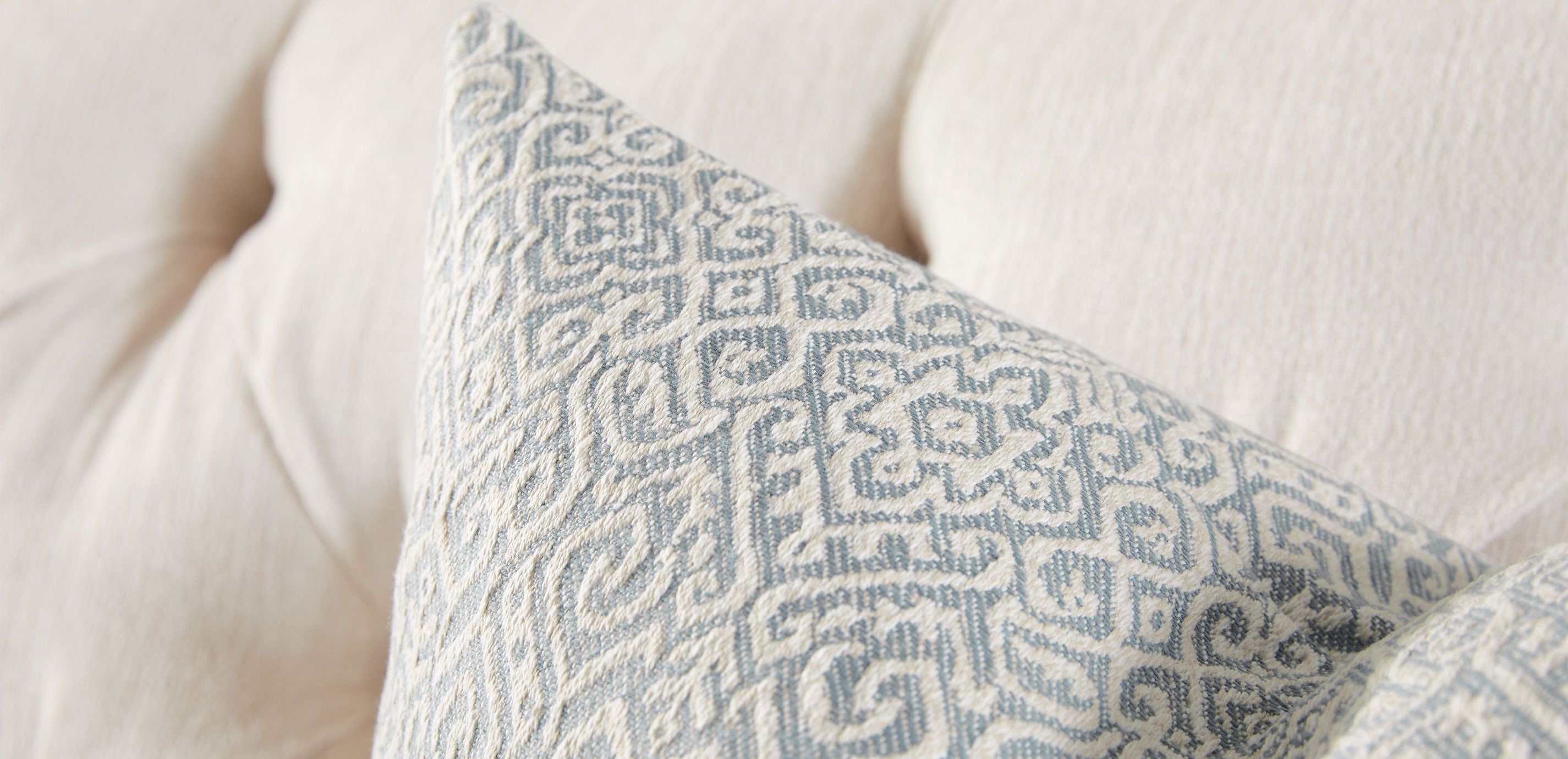 Athena Medallion Pillow_4