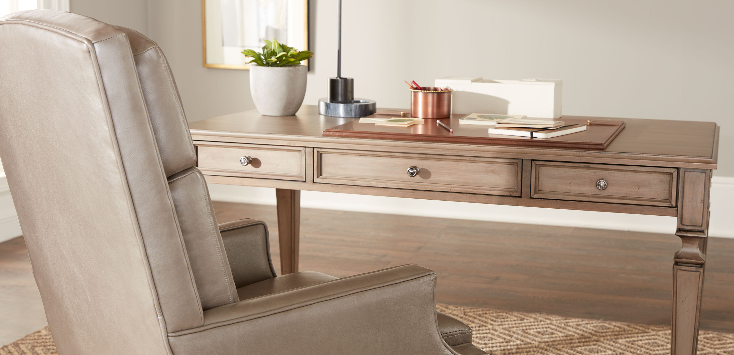 Custom Square-Corner Home Office Desk_8