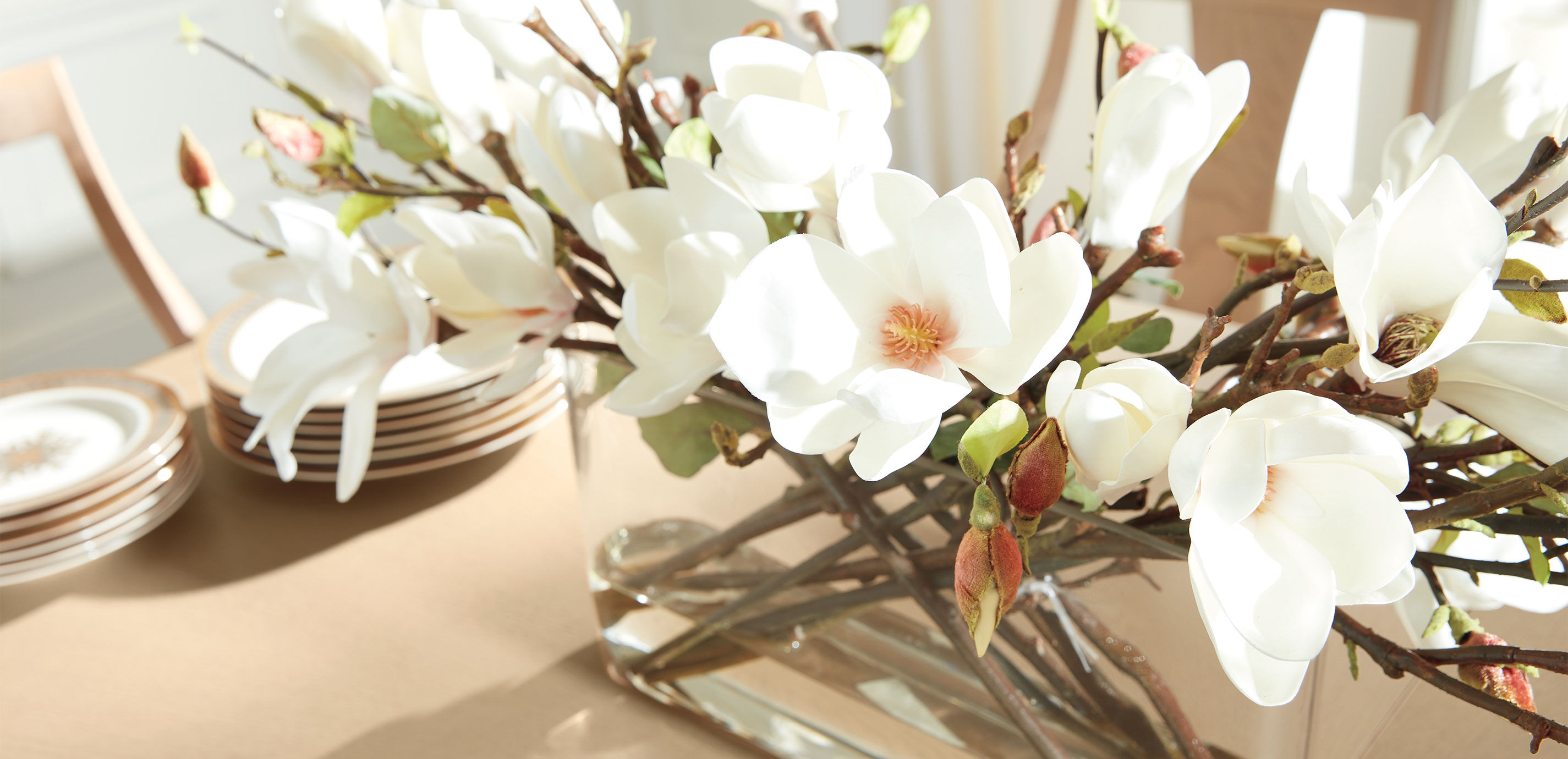 Magnolia Arrangement in Linear Vase_6