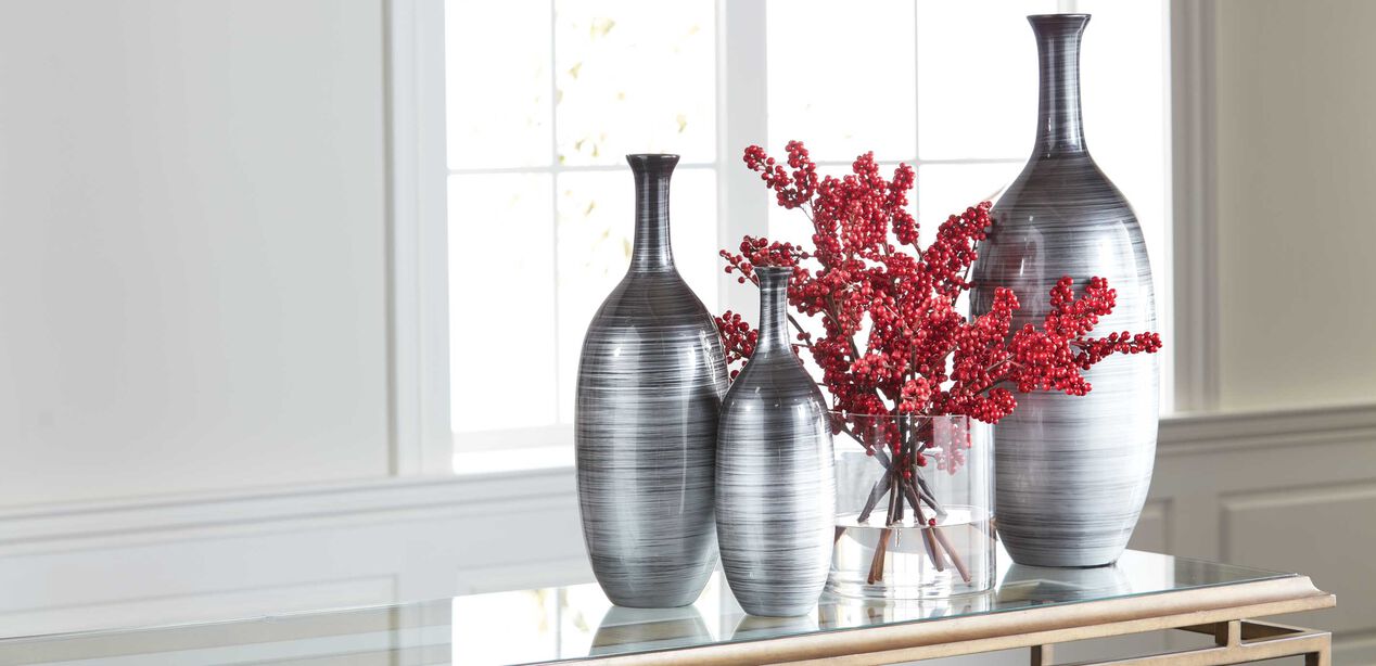 Jael Lacquer Vase—Large, Medium, and Small Ethan Allen Ethan Allen