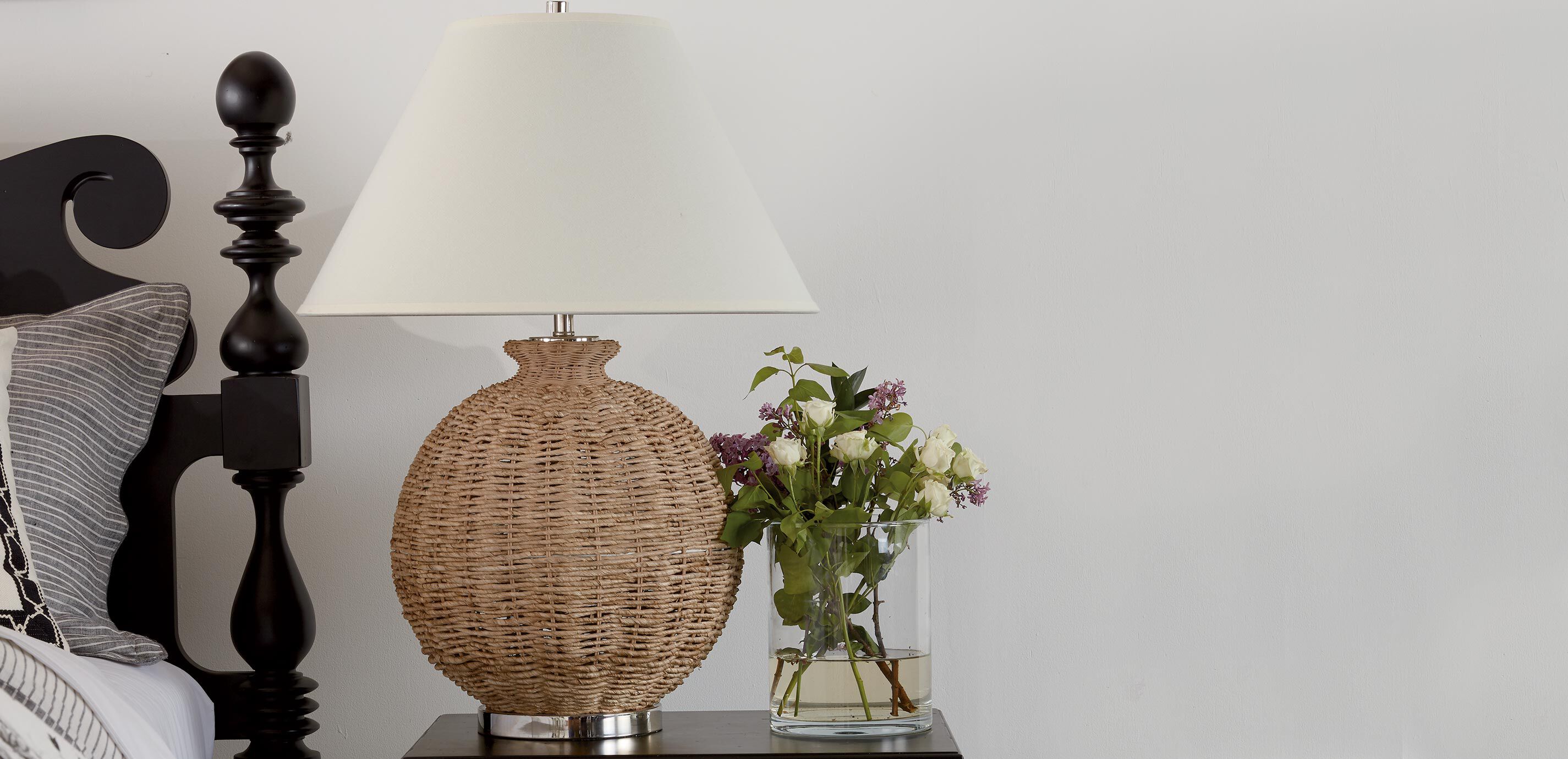 Seagrass Table Lamp