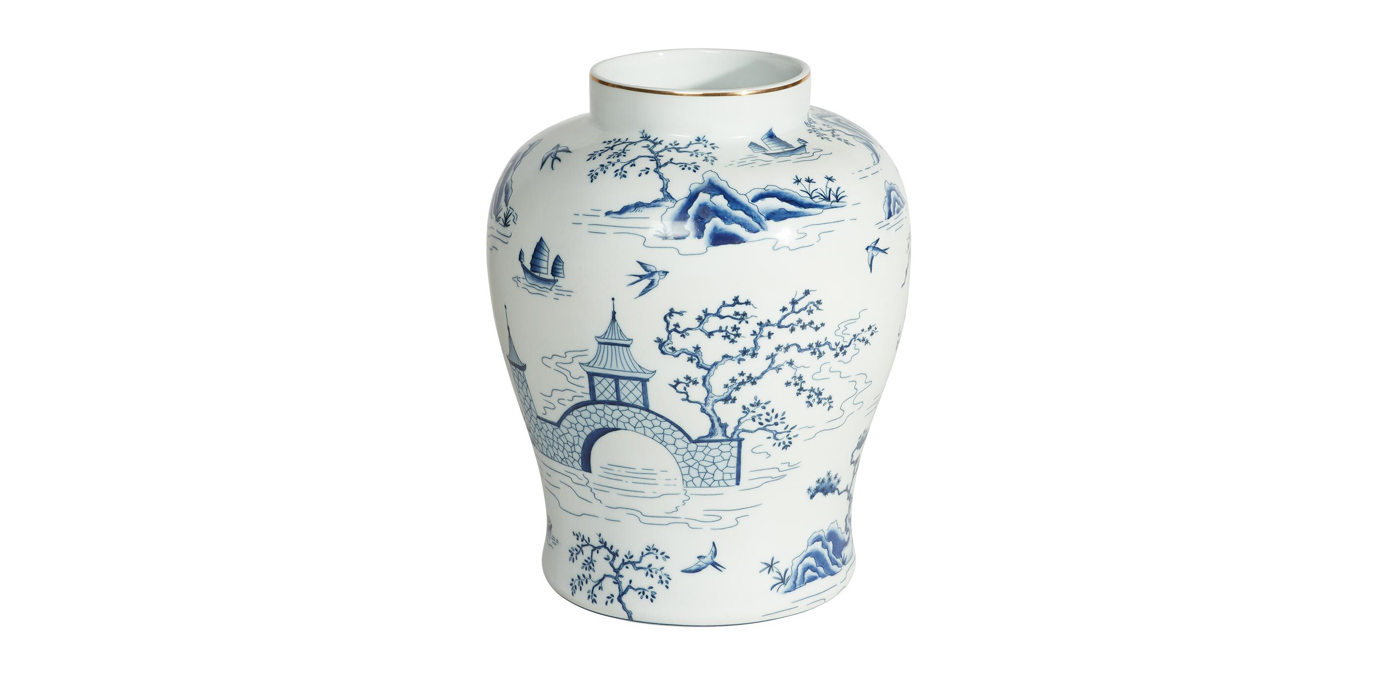 Chinoiserie Scene Porcelain Vase_1