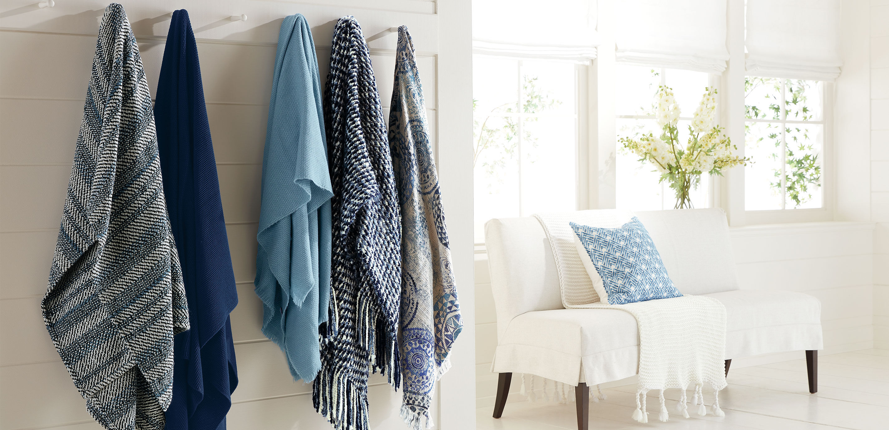 Clinton Slipcovered Dining Bench_5