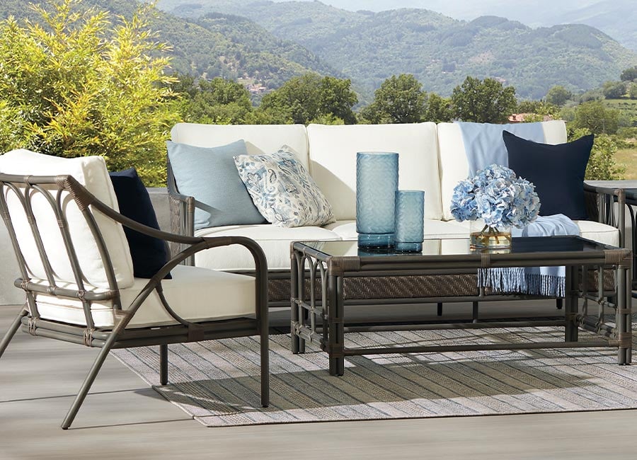 shop outdoor
