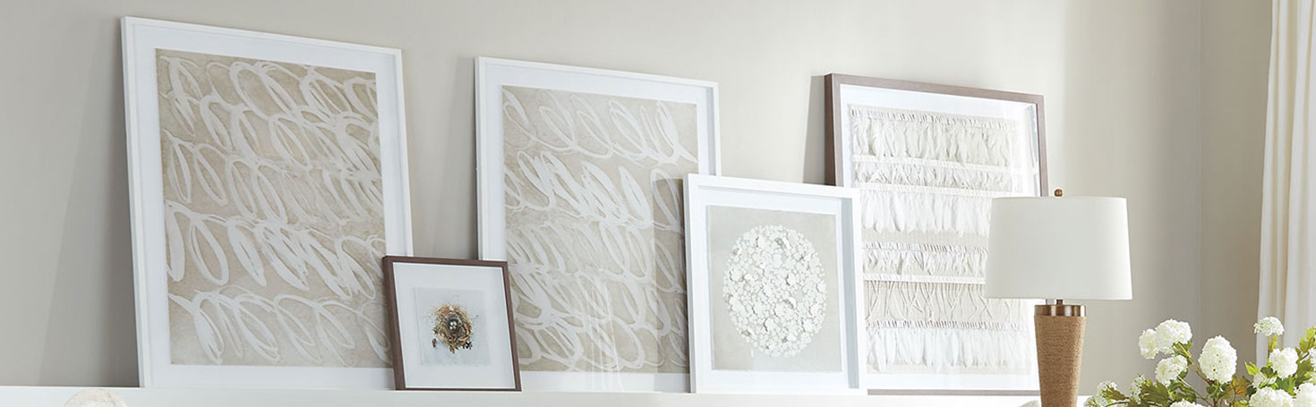 BOTANICALS & FLORALS