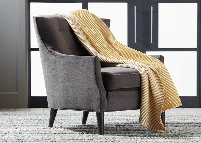 save up to 60% & an extra 10% on clearance