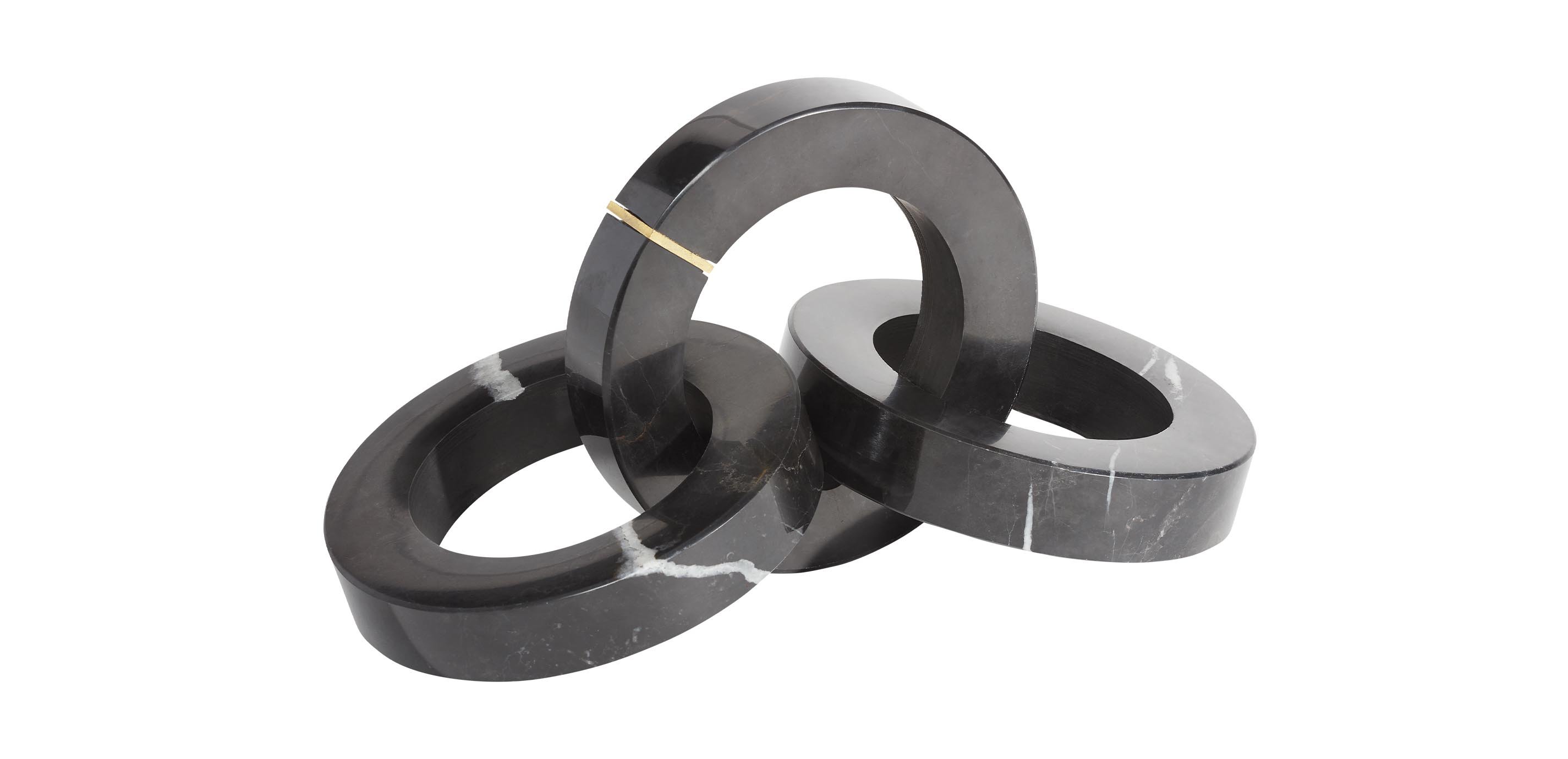 Black Marble Chain Links—Chain Link Décor | Ethan Allen