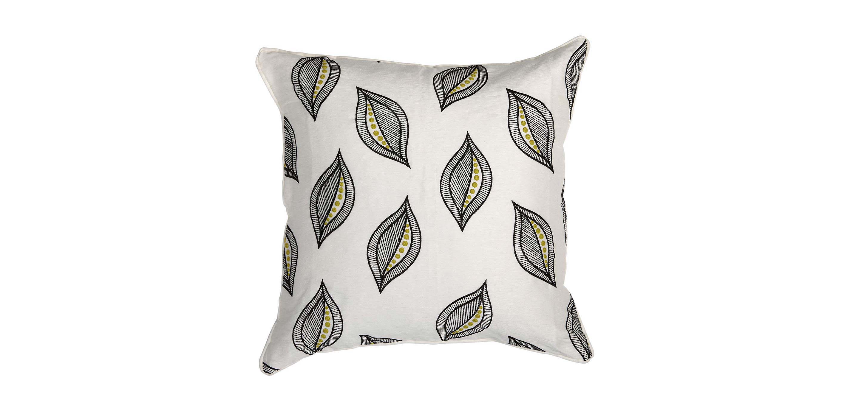 leaf pattern throw pillows