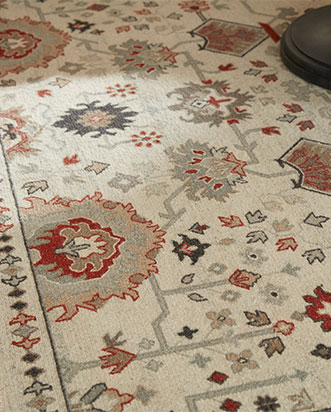 Traditional Patterned Rugs