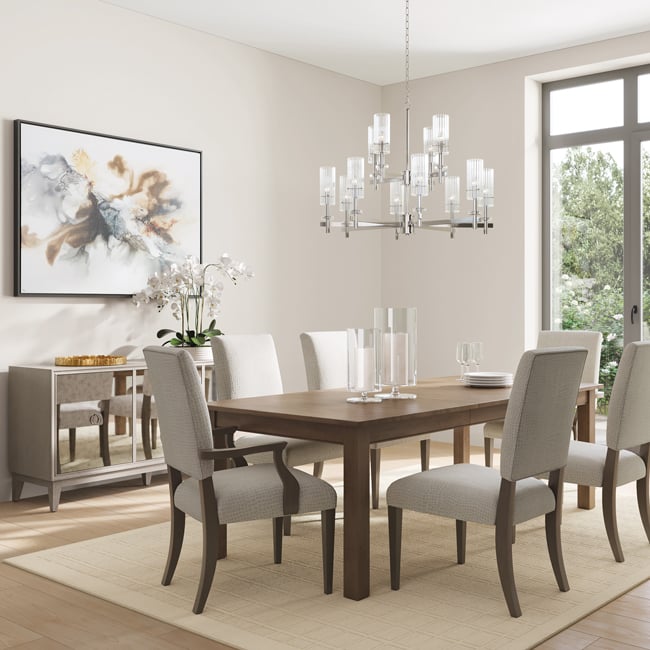 Relaxed Yet Refined Dining Room 