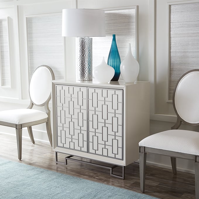 Gateway to Glam Entryway