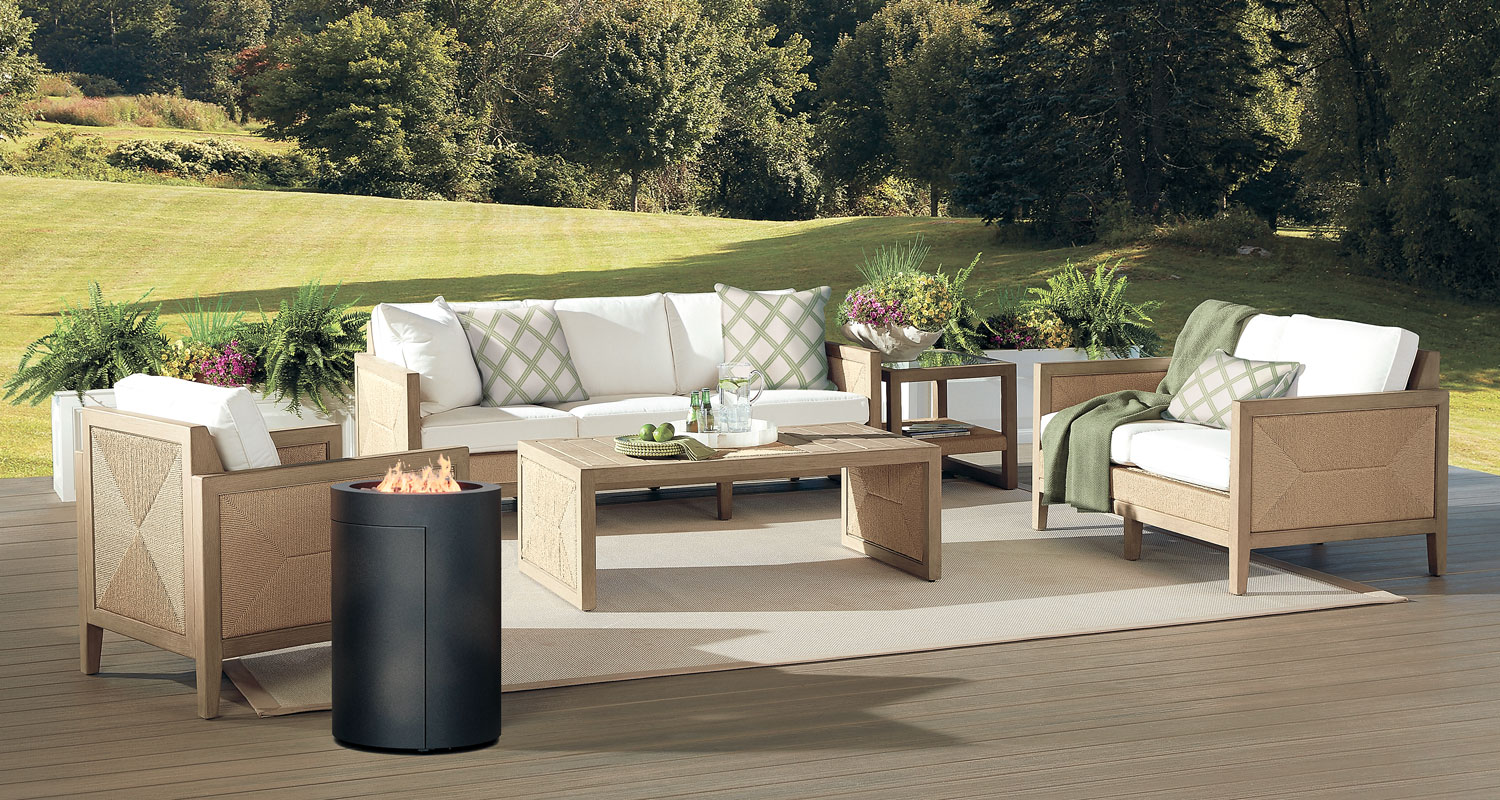 Siesta on the Lawn Outdoor Living Room Main Image
