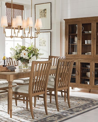 Custom Dining