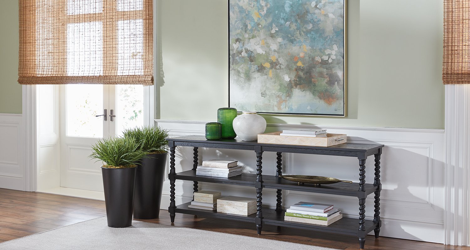 Cordial Greeting Entryway Main Image