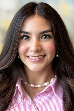 Designer Dariana Santayygo