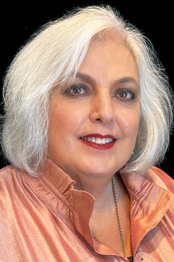 Designer Linda Pecho